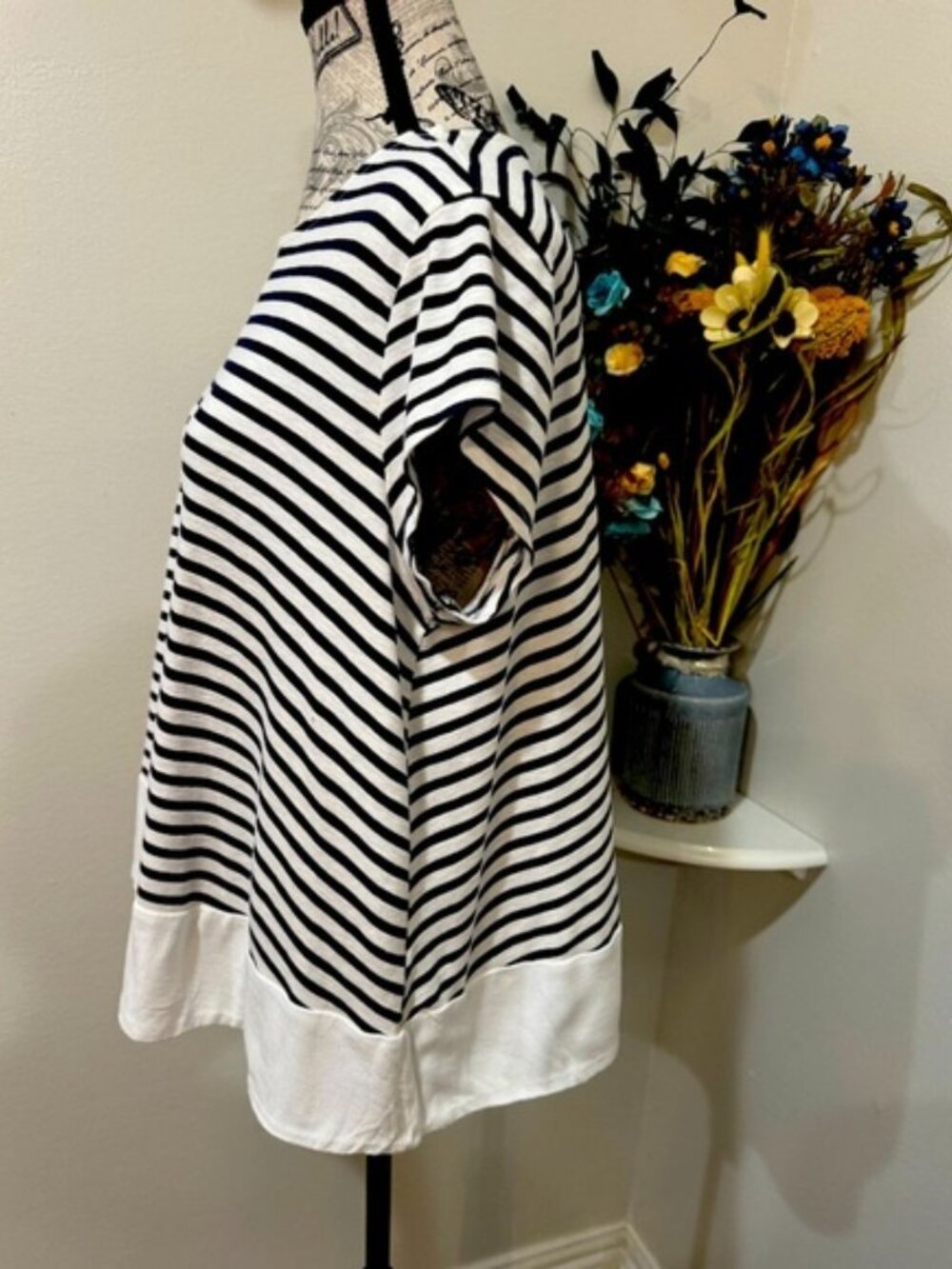 Altar'd State Navy White Striped Boxy Top M Coastal Nautical Linen Look - Picture 3 of 8